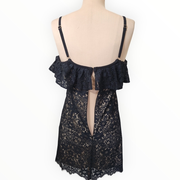 FOR LOVE & LEMONS "Rosemary" Cold Shoulder Lace Mini Dress - Size S - Picture 9 of 14